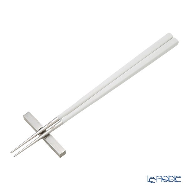 クチポール クーベ KUBE ホワイト／シルバー 箸+箸置セット 22.5cm 角箸 マット仕上げ