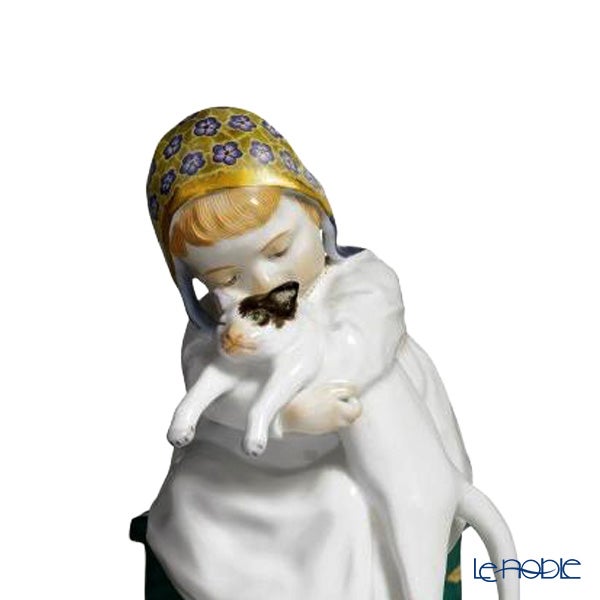 【メーカー取り寄せ商品】マイセン（Meissen） ヘンチェルの子供シリーズ ネコを抱く女の子 12cm 73367／900300