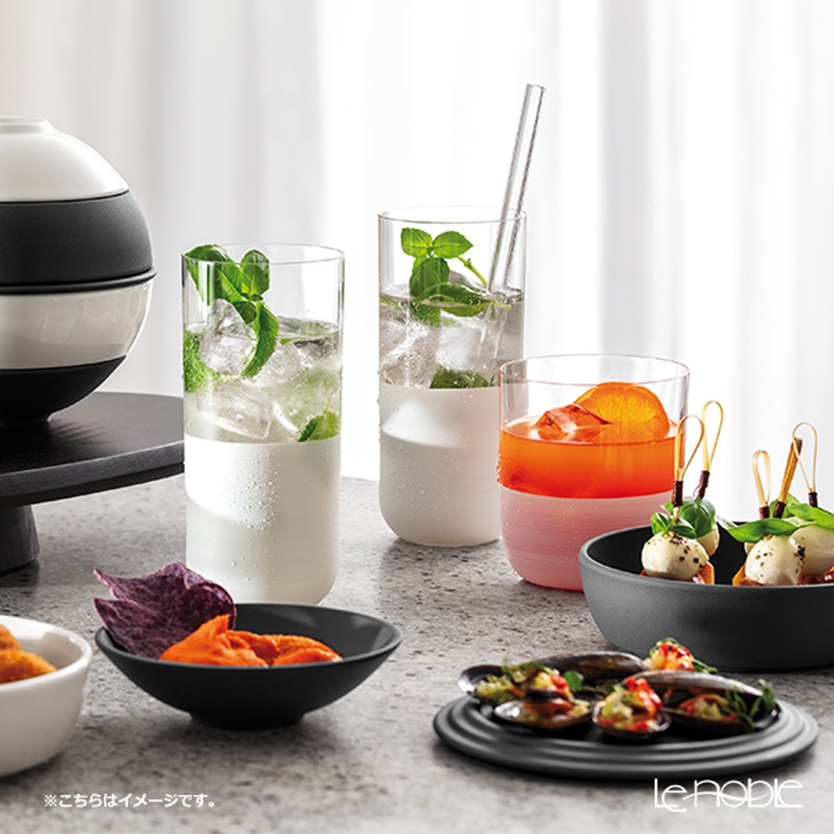 ビレロイ＆ボッホ（Villeroy＆Boch） ラプティボウル ブラック＆ホワイト 14cm 315584