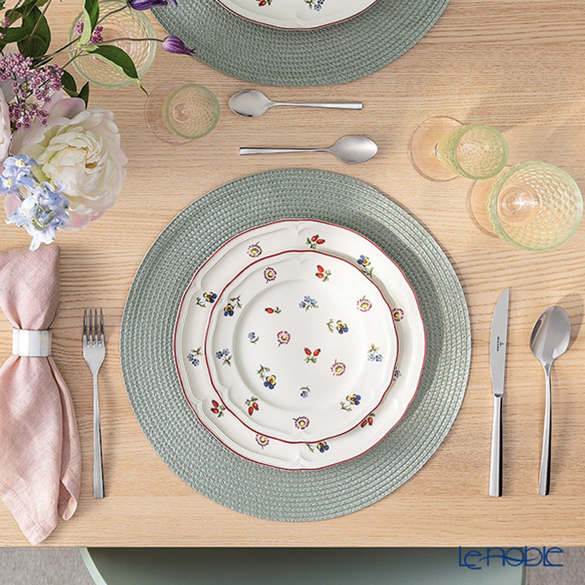 ビレロイ＆ボッホ（Villeroy＆Boch） プティフルール オーバルプレート 24cm 315608