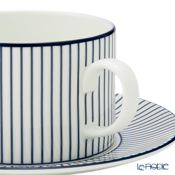 ウェッジウッド（Wedgwood） ジオブルー ティーカップ＆ソーサー 250ml ピンストライプ ホワイト