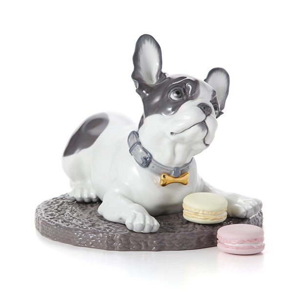 リヤドロ French Bulldog with Macaron 09398 2019 フレンチブルドッグとマカロン