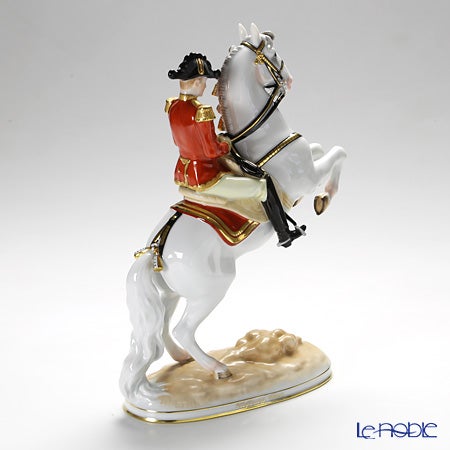 アウガルテン（AUGARTEN） フィギュリン（011210） スペイン乗馬学校 クールベット 28cm 1595